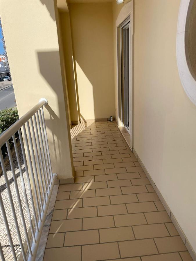 2 Bedrooms Apartment Vale Parra Praia Da Gale In A Privat Condominio Guia  Dış mekan fotoğraf